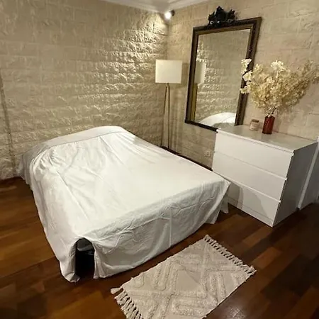 Apartament Studio A Cote Du Bourget
