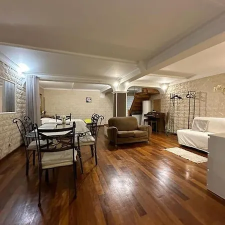 Studio A Cote Du Bourget *
